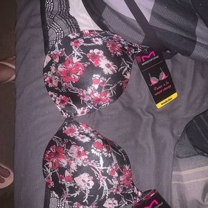 BNWT Maiden Form Bra 38B